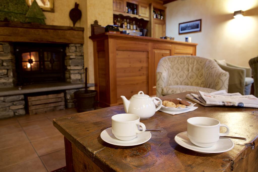 Hotel Croux Courmayeur Zewnętrze zdjęcie