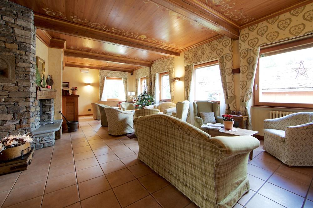 Hotel Croux Courmayeur Zewnętrze zdjęcie