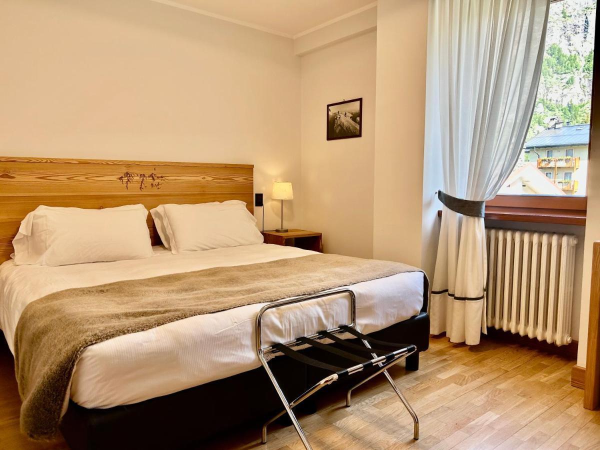Hotel Croux Courmayeur Zewnętrze zdjęcie